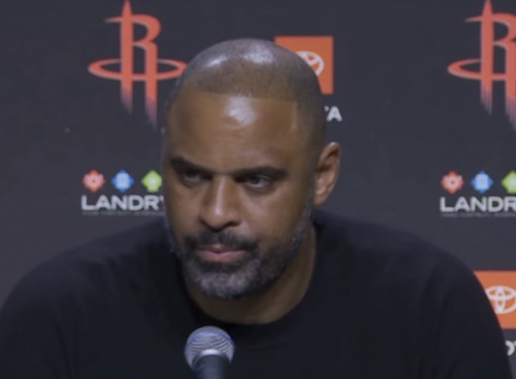 乌度卡：我们板凳深厚&总有人能站出来 完全恢复健康很令人期待