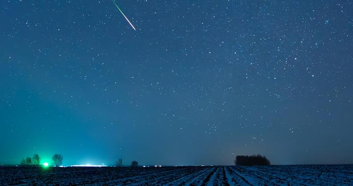 镜观中国·新华社国内新闻照片一周精选丨狮子座流星雨闪耀夜空