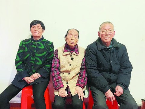 百年风雨路 朴素养生经