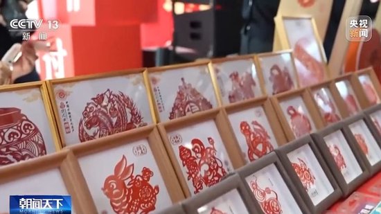 视频丨春节临近 各地年味“气氛组”已陆续上线