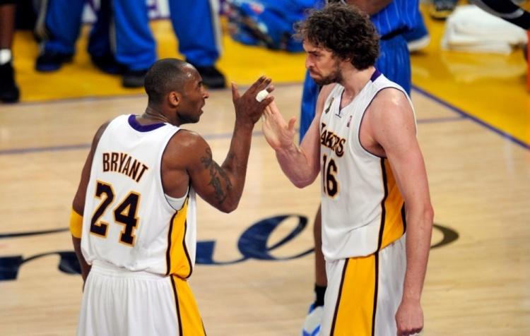 大加:科比08年带着使命打奥运 他第一回合就撞翻我&以示领导力