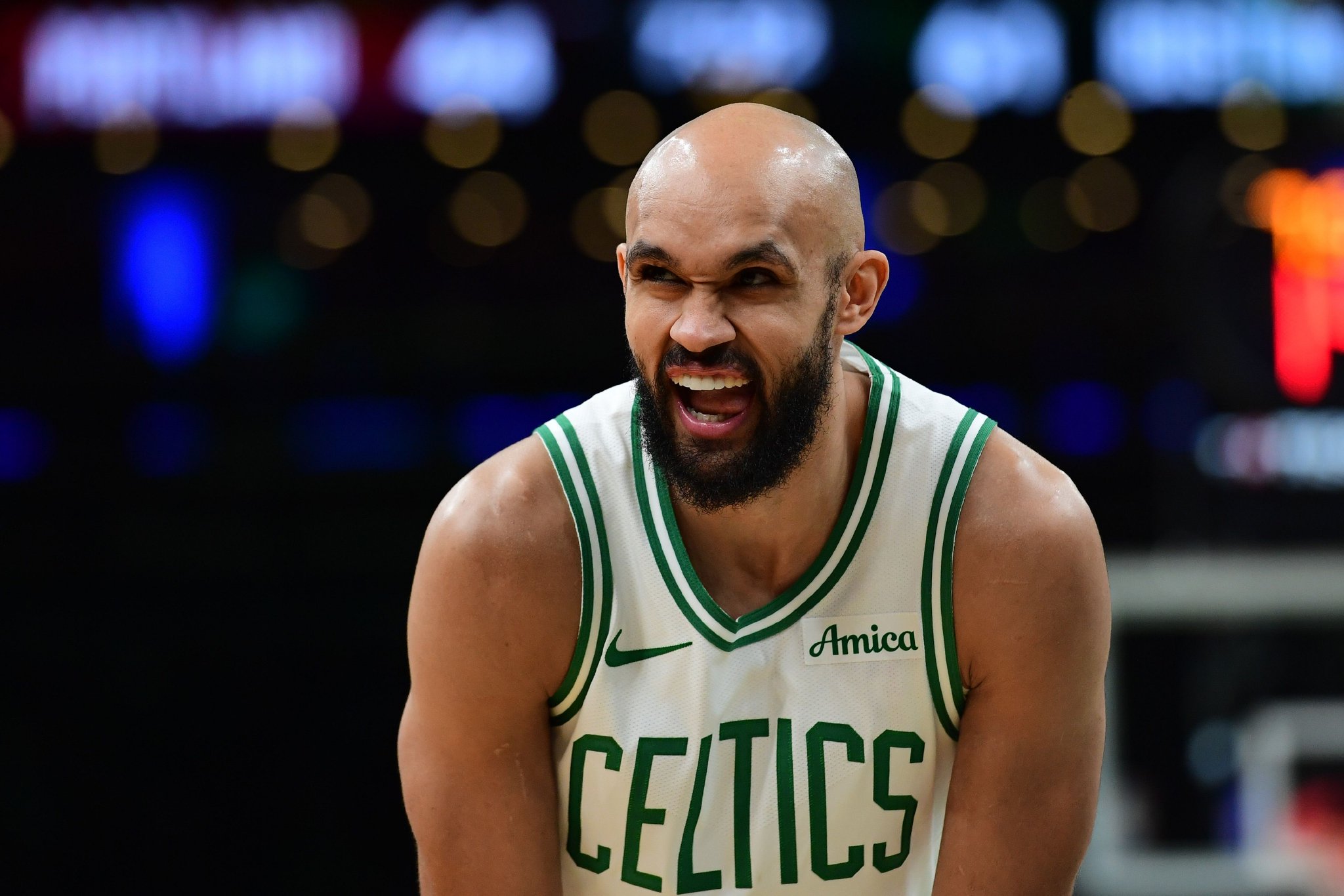 如何防德里克·怀特?黄蜂主帅打趣:一点都不难 他没那么厉害