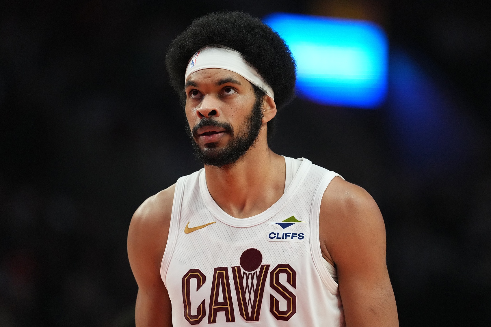 终于回来啦!骑士主场对阵热火 阿伦时隔10场迎来复出!