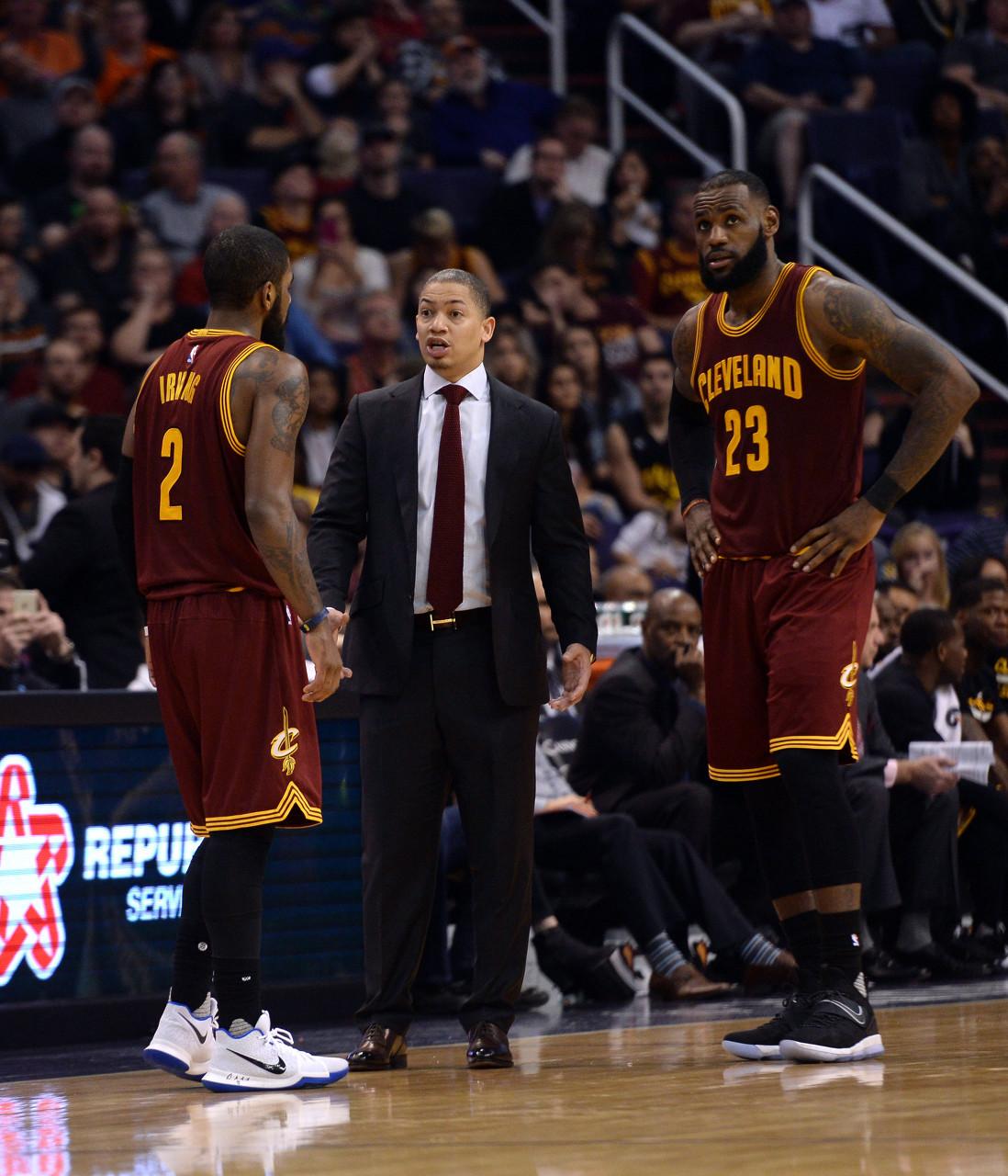 杰弗森:欧文离开骑士类似于OK组合分手 欧文想作为最佳球员夺冠